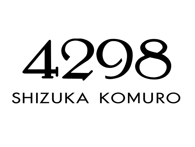 シズカコムロ